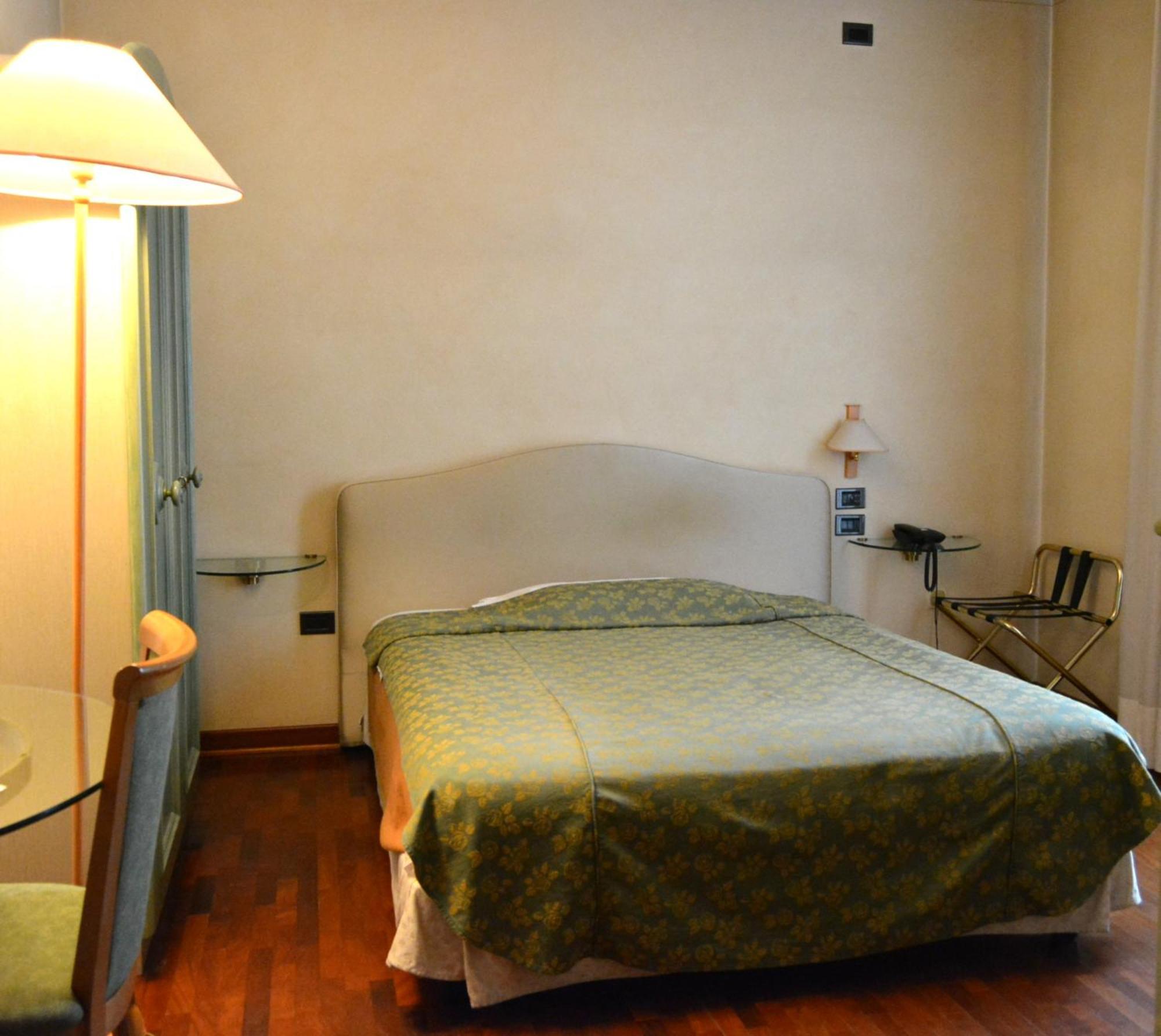 Hotel La Torre トッレーリア エクステリア 写真